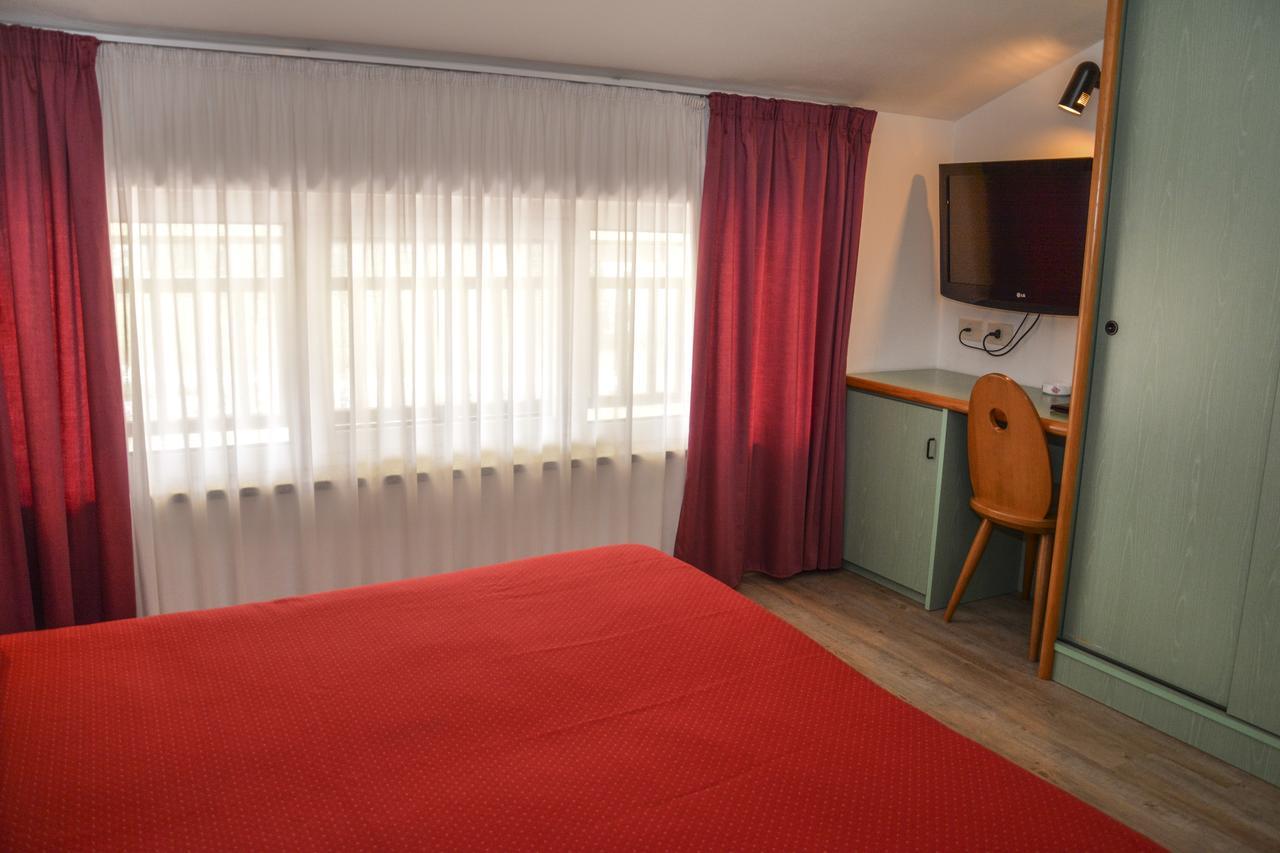 Hotel Sport П'єве-ді-Ледро Екстер'єр фото